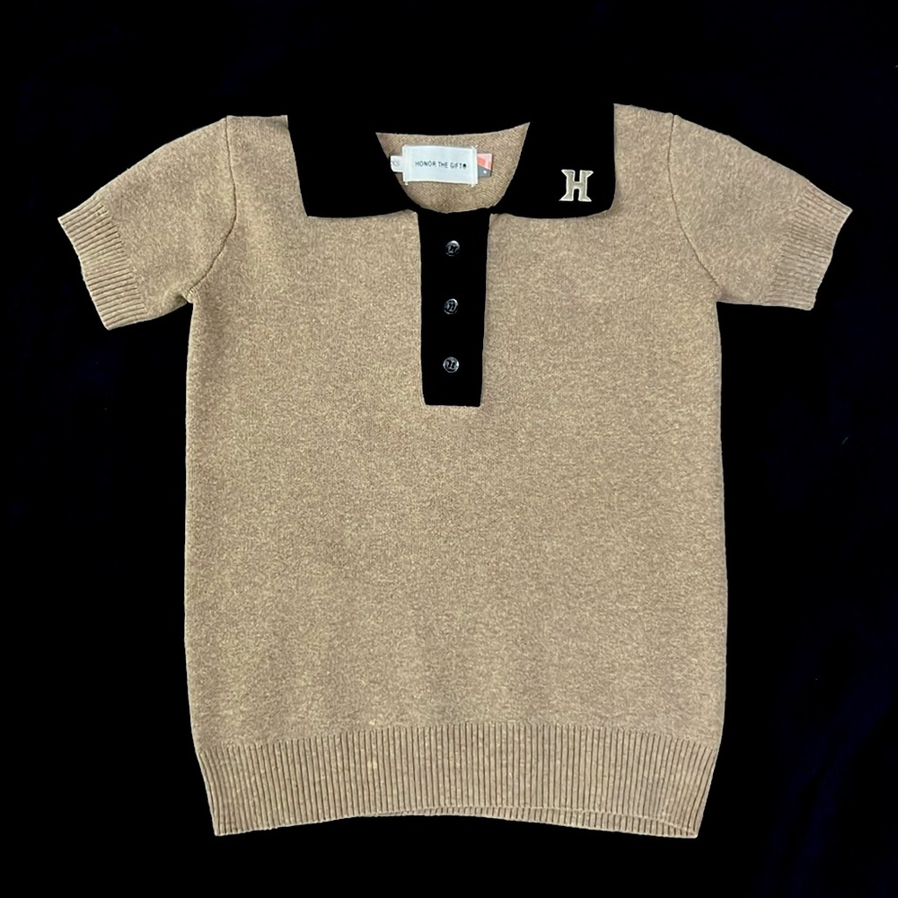 Honor the Gift top. Size Extra Small. Never worn.